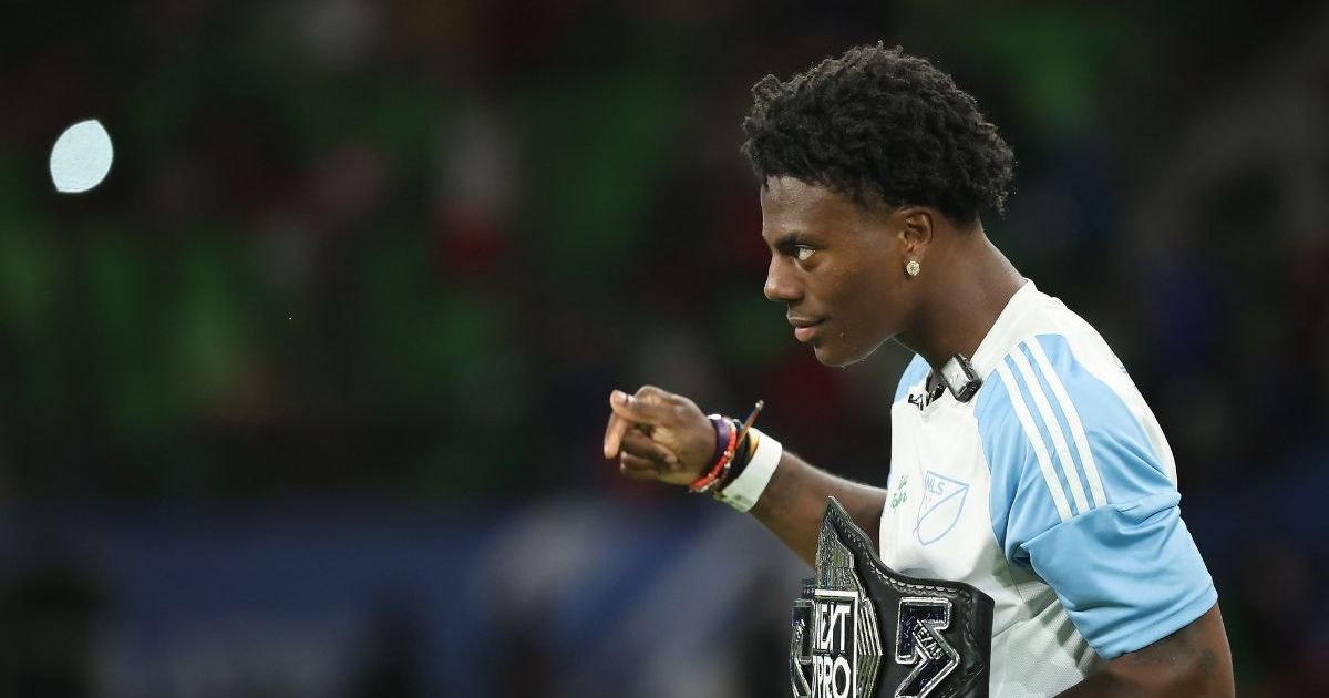 IShowSpeed Reacts to Canadian League’s Snow Football