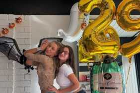 Bella Hadid & Hailey Bieber's New Photo Has Fans Saying 'Perfect Duo'