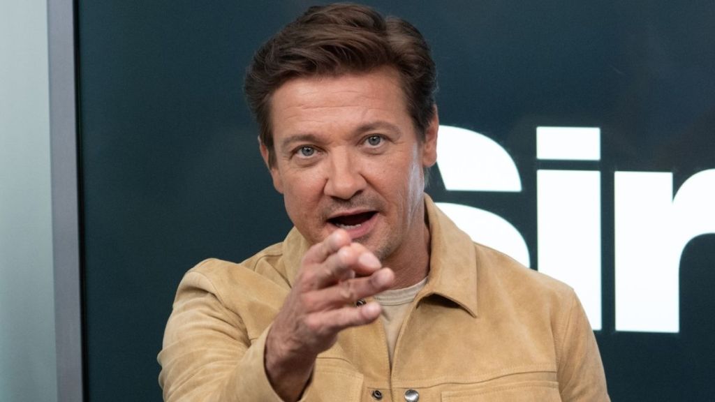 Jeremy Renner Reportedly Denies Yi Zhou's Harassment Claims