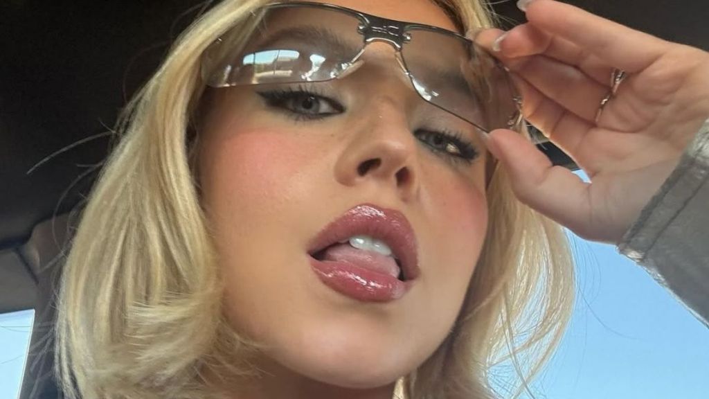 Sydney Sweeney's NASCAR Selfie Is Must See