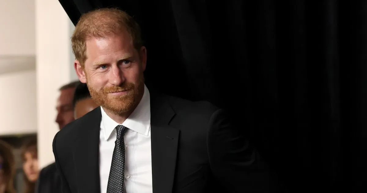 Prince Harry Yearns For Prince William Reunion in Essay —…