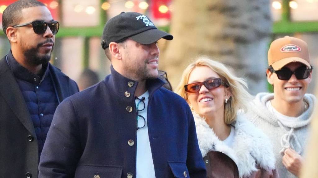 Swimsuit-Clad Sydney Sweeney Cozies up To Scooter Braun