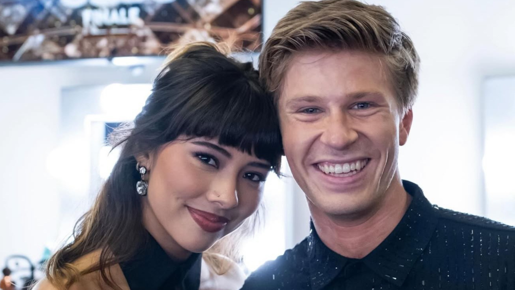 Xochitl Gomez and Robert Irwin