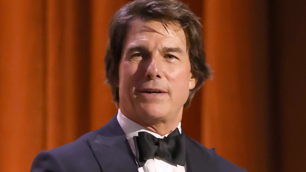 ana de armas tom cruise sydney sweeney