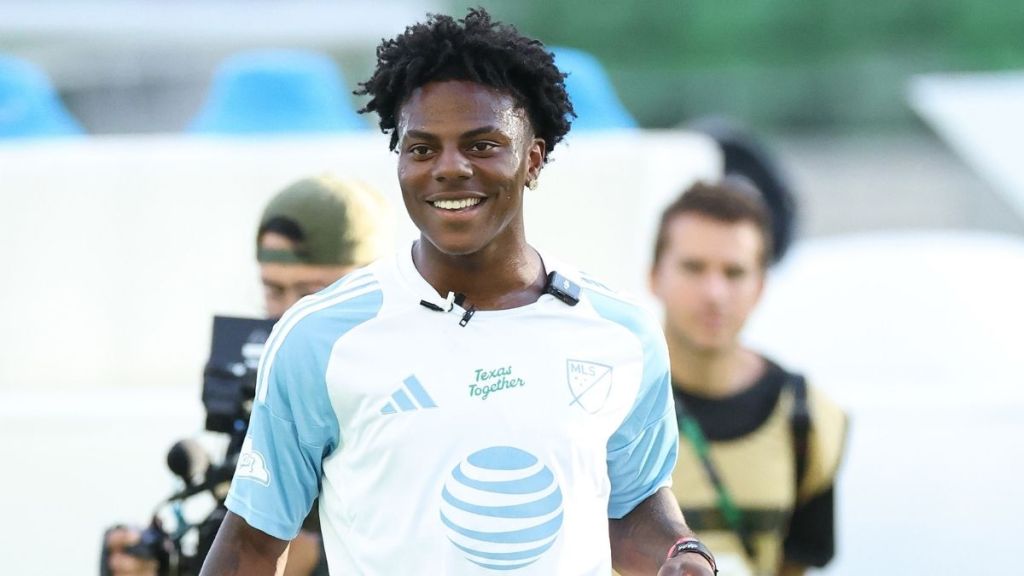 Fans Call IShowSpeed 'Messi of Streaming World,' After Major Win