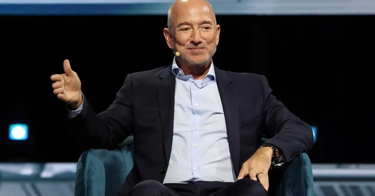Jeff Bezos Paid For Kris Jenner’s Birthday Party — Source
