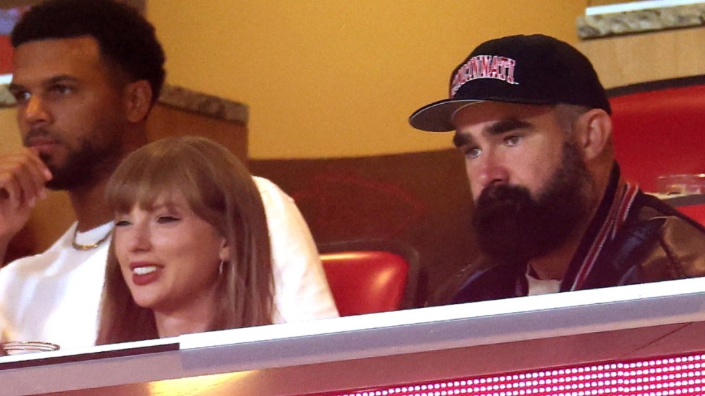 new heights taylor swift jason kelce