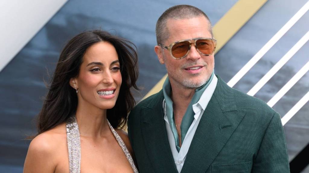 Brad Pitt & GF Were 'Very Touchy-Feely' at After-Party — Source