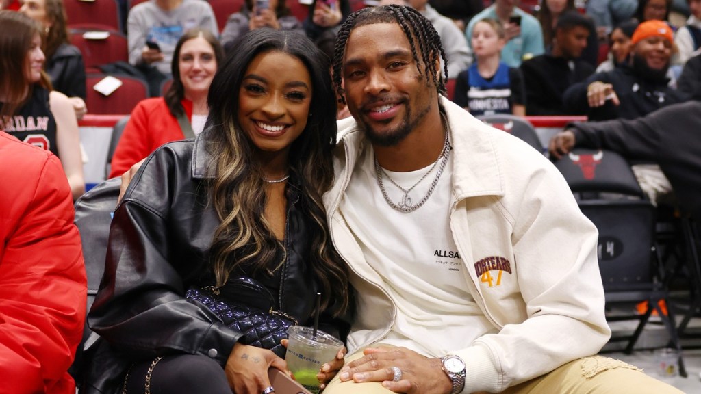 Simone Biles Jonathan Owens First Date Weird Feeling Details