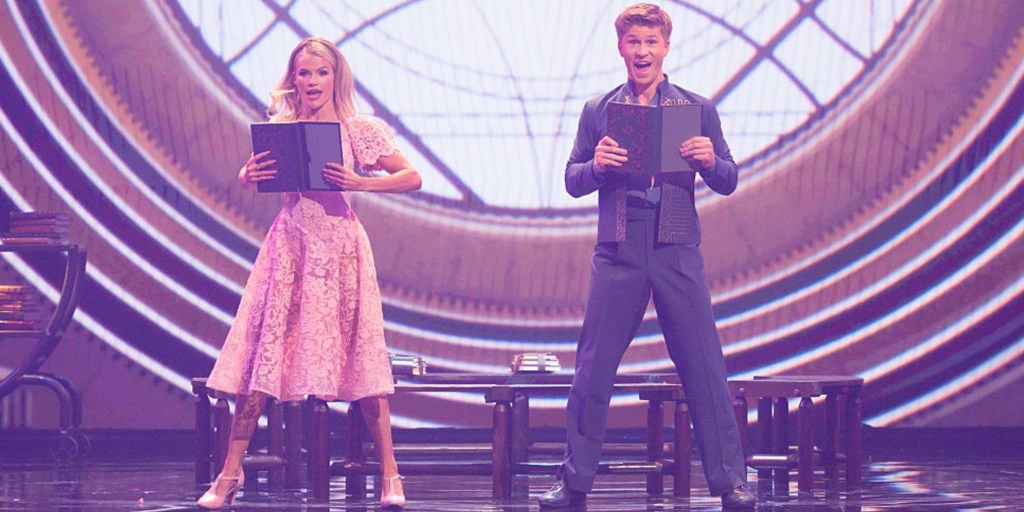 Robert Irwin and Witney Carson