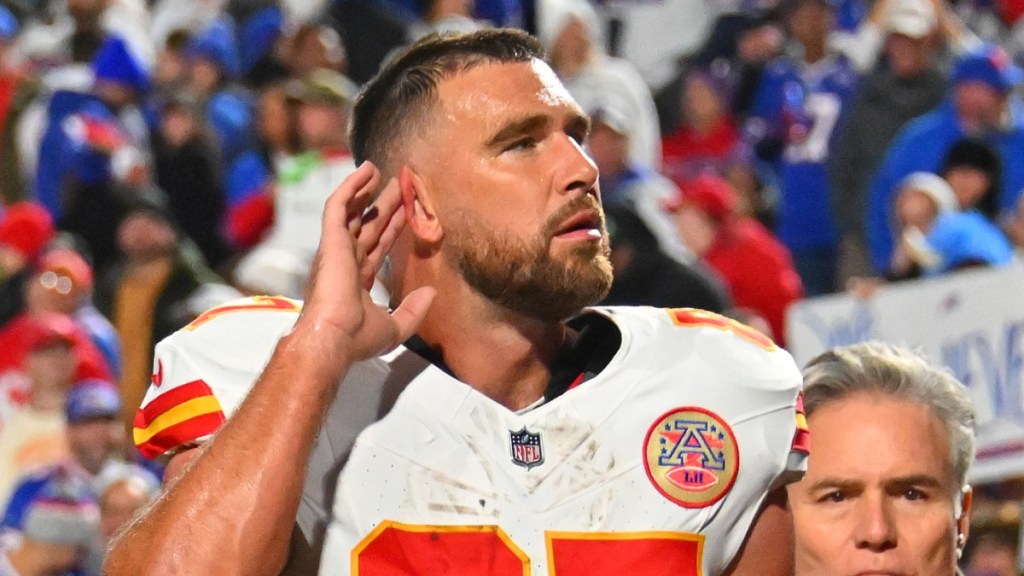 wood travis kelce