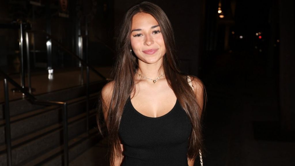 OnlyFans' Sophie Rain Says Bonnie Blue Is Doing It For 'Clicks'