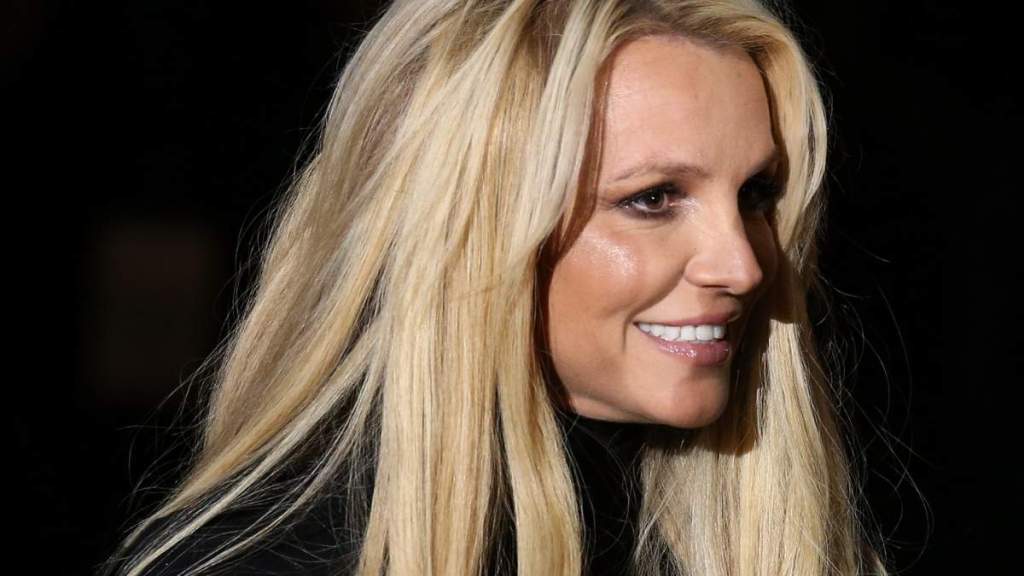 Britney Spears Showcases Her Dance Moves in Mini-Skirt
