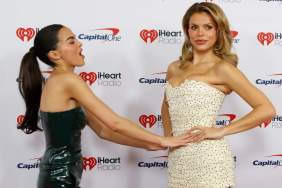 Brooks Nader Strips Down in the Tub for ‘Matching Baths’ With Sister