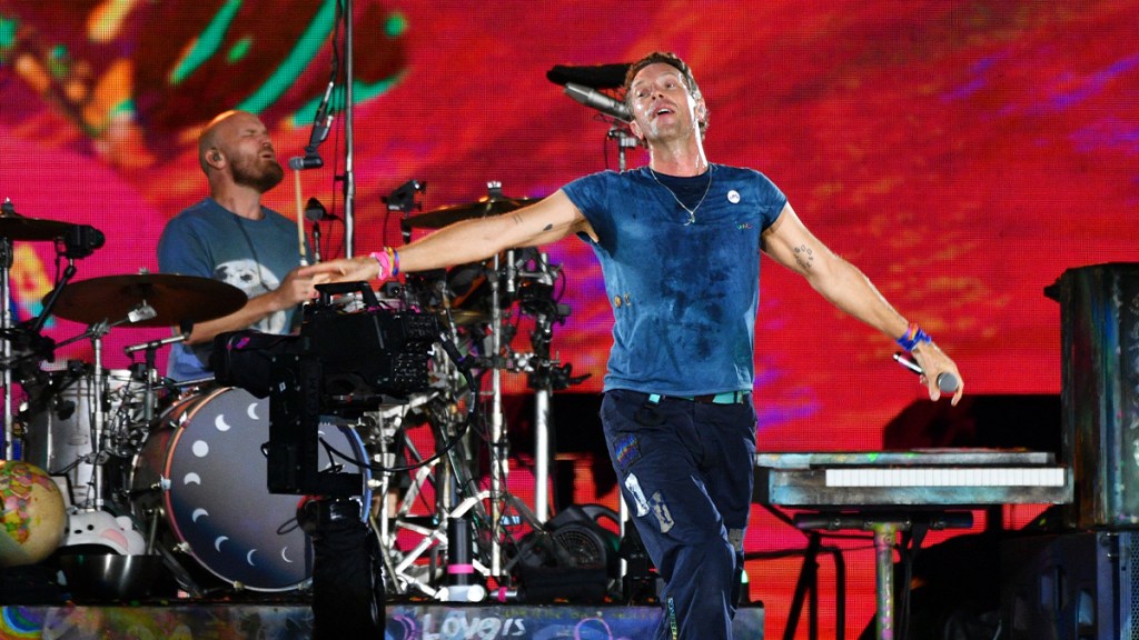 Coldplay Kiss Cam Lady Was 'Pumped' to Introduce Boss 'Crush' To Her Friends