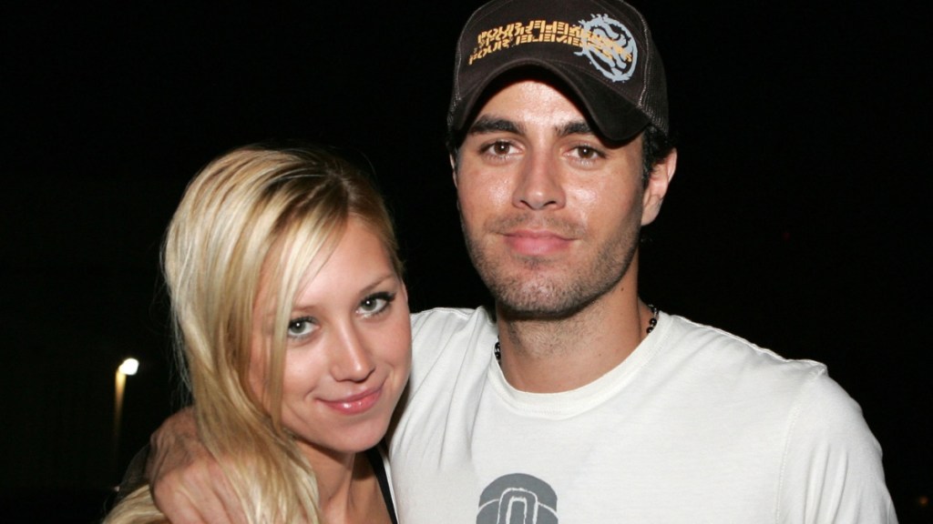 Enrique Iglesias & Partner Share Major Family News