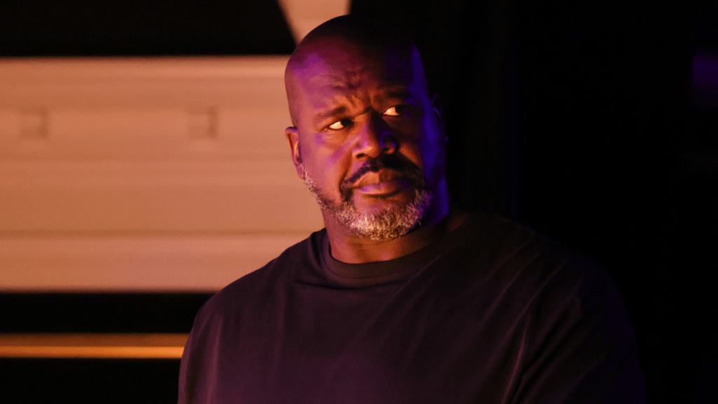 Shaq Denies Romance Rumors With Friend's Wife After Viral Photo