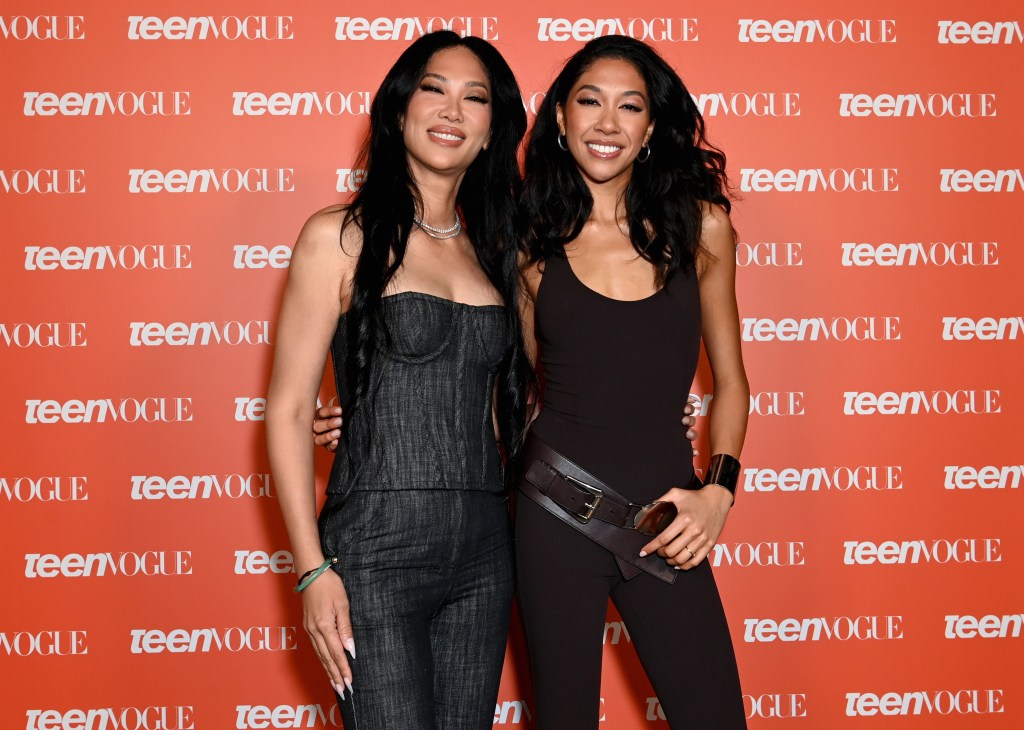 Kimora Lee SImmons and Aoki Lee Simmons posing together at a Teen Vogue event