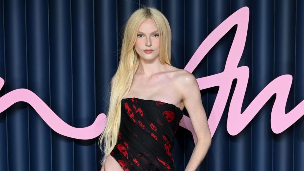 Anok Yai & Alex Consani's Strapless Fits Are Giving Supermodel Energy