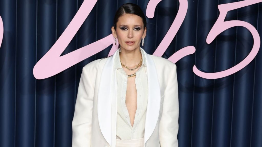 Nina Dobrev & Jessica Alba Almost Match in All-White Fits