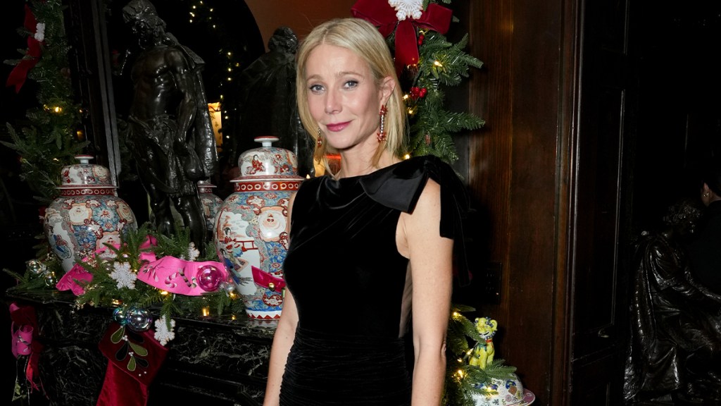 Ex Astronomer HR Brands Gwyneth Paltrow 'Hypocrite' Over Ad