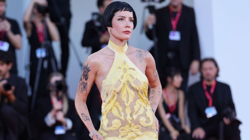 Halsey in Blue Floral Saree Will Leave You Awestruck