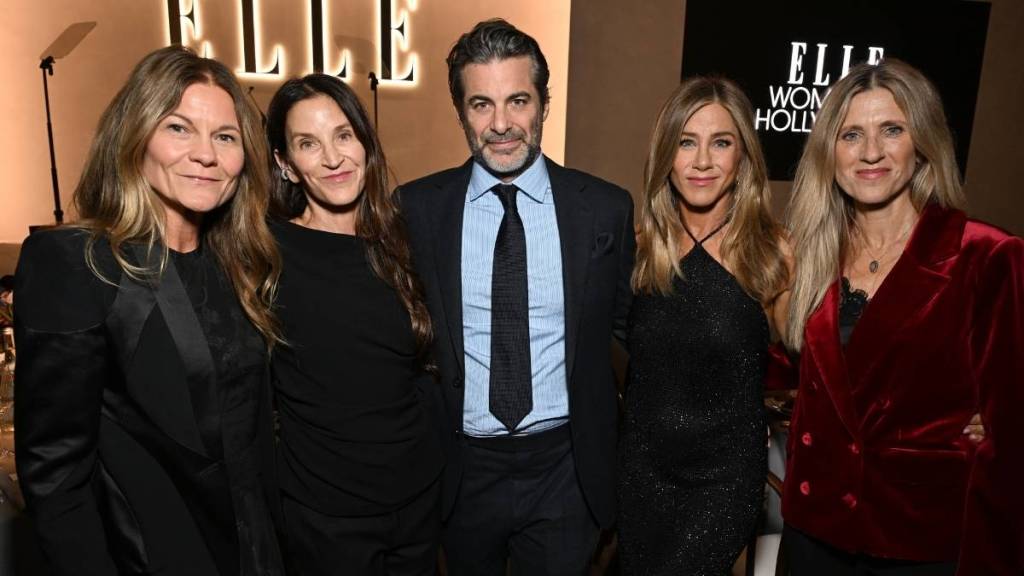 Jennifer Aniston & Jim Curtis