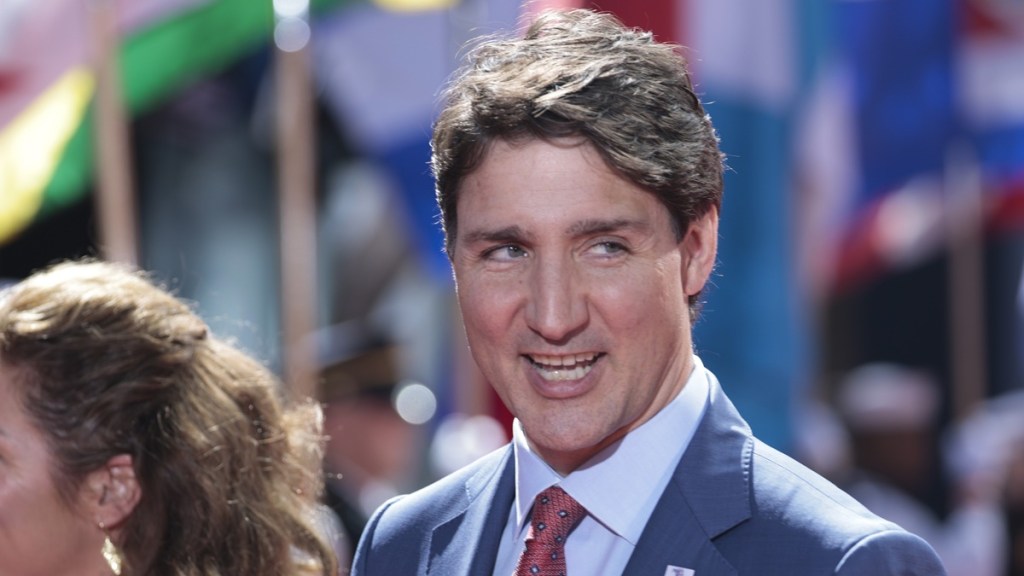 Justin Trudeau's Efforts Flattered Katy Perry Into a Relationship — Source