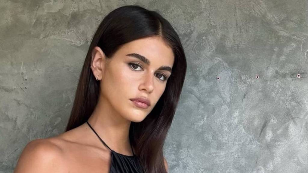 Kaia Gerber's Tiny Minidress Is Even Shorter Than Her Coat