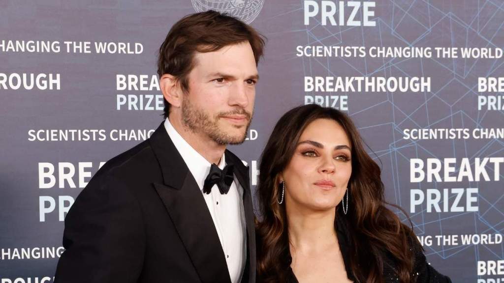 Mila Kunis Ashton Kutcher