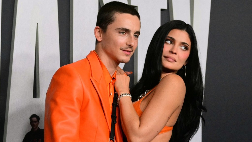 Timothee Chalamet Twinning With GF Puts Split Rumors to Rest