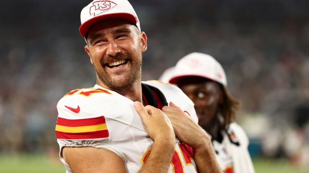 Ex-Nfl Star Rob Gronkowski Has This To Say About Travis Kelce’s Possible Retirement
