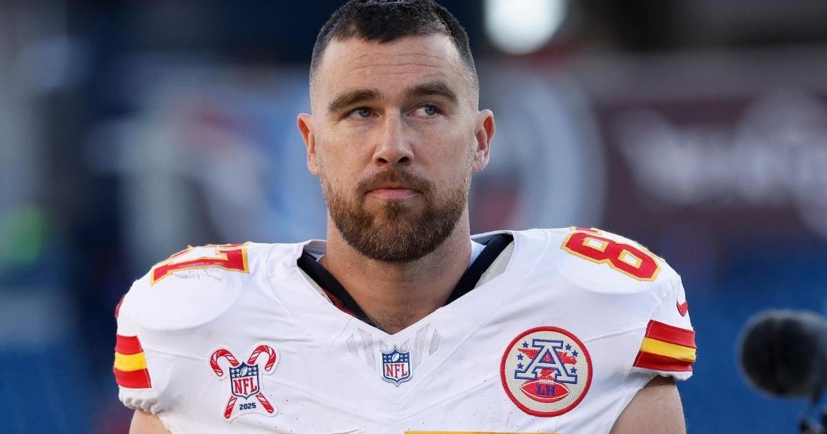 Travis Kelce’s Ex Looks ‘So Good’ in Unbuttoned Shirt