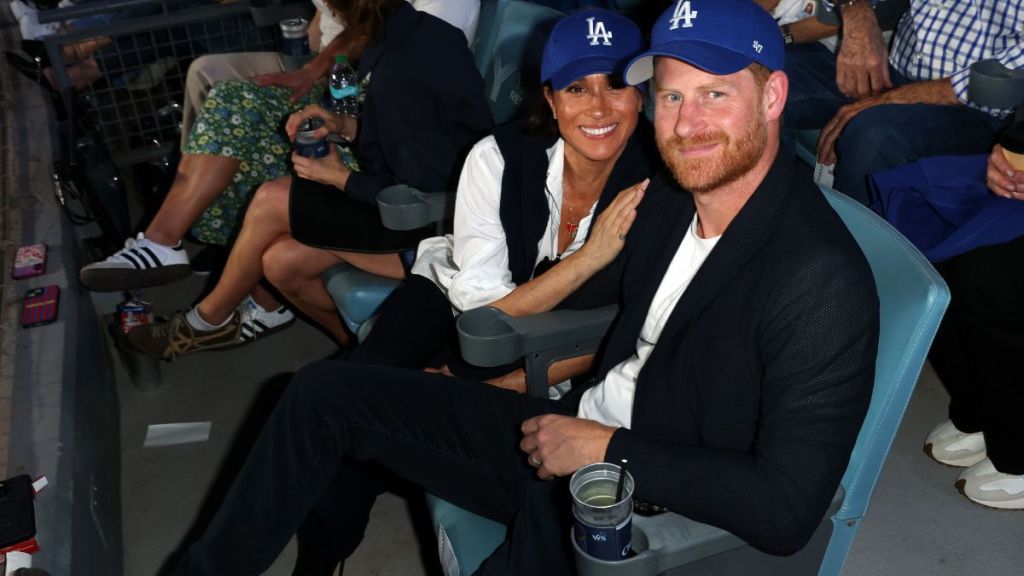 Meghan Markle's Feeling 'Shunned' Because of Prince Harry — Source