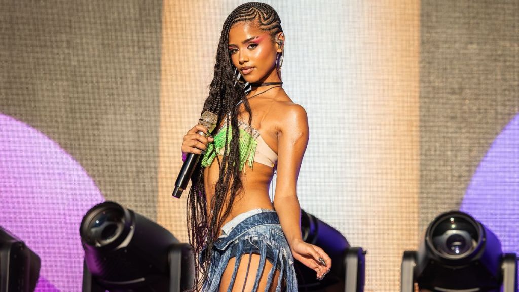 Tyla in Christian Cowan Bra & Body Glitter Is a Look Worth the Hype