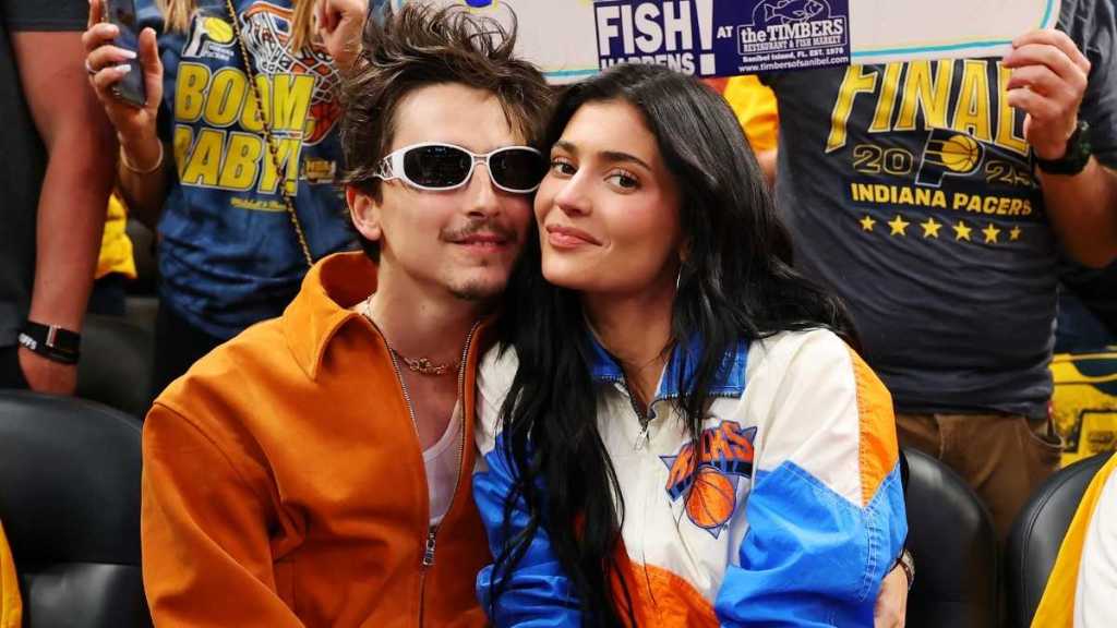 Kylie Jenner & Boyfriend Enjoyed Thanksgiving Amid Split Rumors — Source