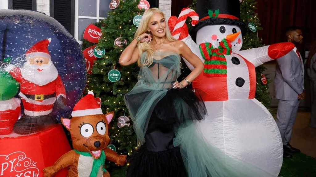 Gwen Stefani's Jewelry Spoke Volumes Amid Split Rumors