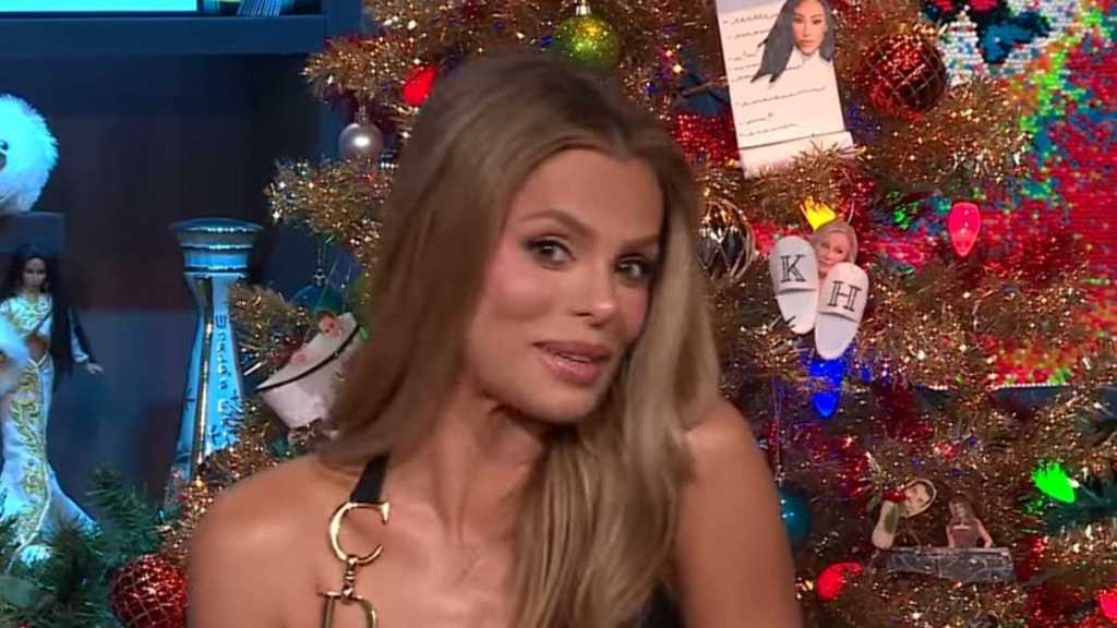 Brooks Nader Claims She Once Hooked up With a Guy With ‘Small D***’