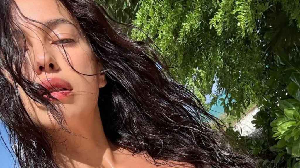 Irina Shayk's Purple Bikini Look Will Make Your Day