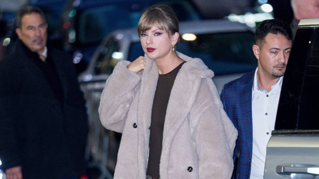 Taylor Swift's $8,500 Earrings Outshine Her Super Tiny Miniskirt