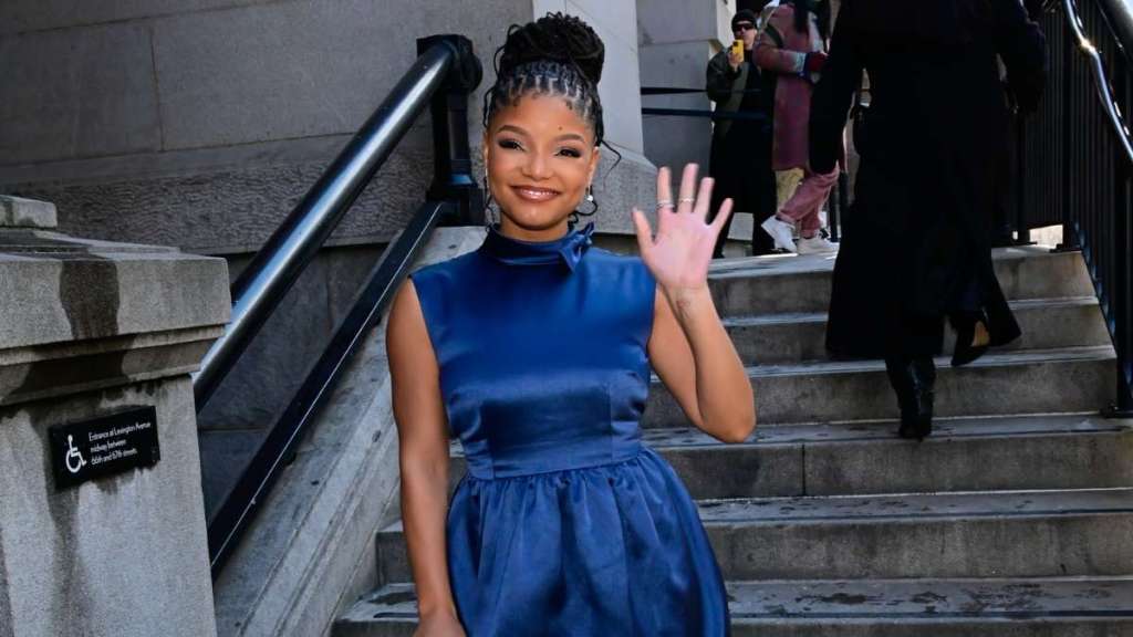 Halle Bailey Wows Fans in Mini-Skirt Look