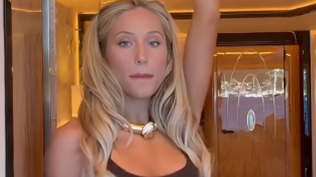 alix earle toned abs tiny top video