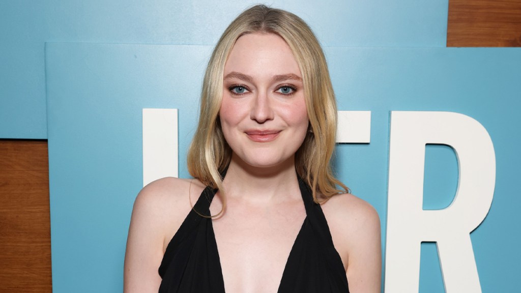 Dakota Fanning's Slinky D&G Dress Has a Bold Neckline