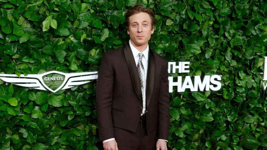 Jeremy Allen White Reveals How He Fit Into Bruce Springsteen’s Jeans