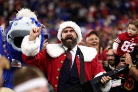 Jason Kelce’s Adorable Santa ‘Holiday Side Quest’ Goes Viral