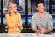 Kelly Ripa Aggressive Rude Incident Man Airplane