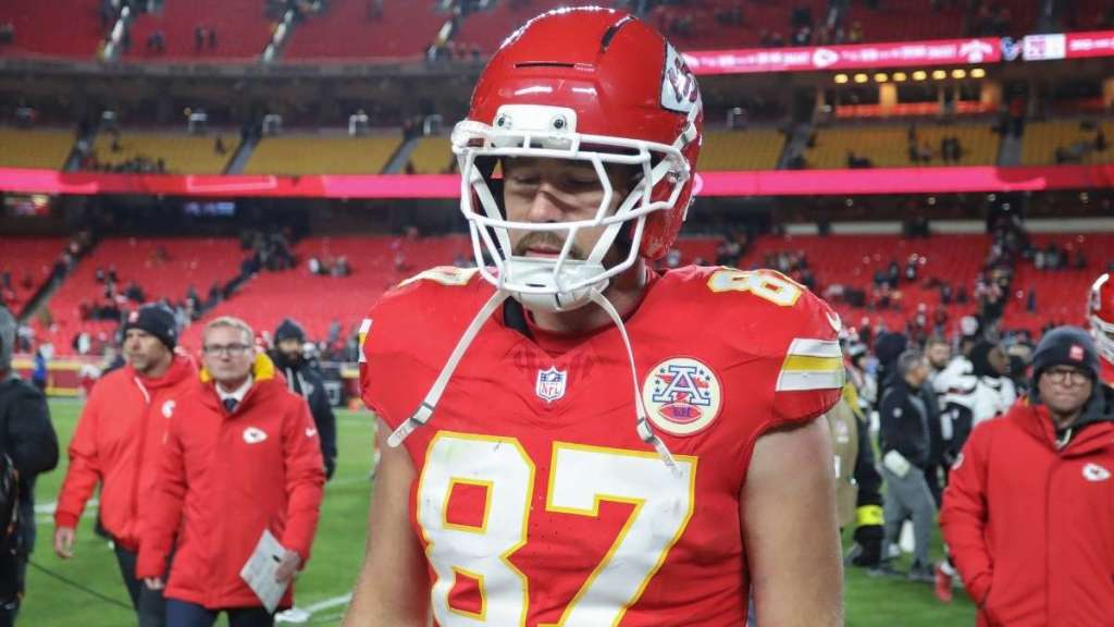Travis Kelce Addresses Chiefs Loss, Calls It 'Sh***y F***ing Feeling'
