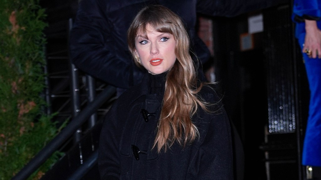 Taylor Swift Names Her Top Songs From Her Own Catalog