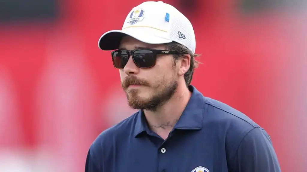 Brooklyn Beckham's Feud With Family Excludes Key Members — Source