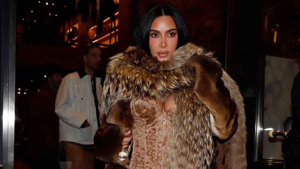 Kim Kardashian Drops Another Chic Aspen Look That's Unmissable
